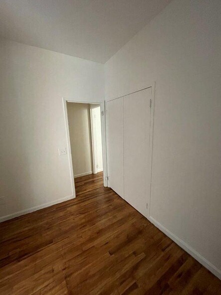 Building Photo - 248 Madison St