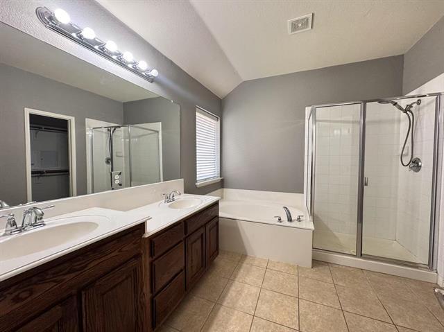 Building Photo - 5924 Chisholm Trl