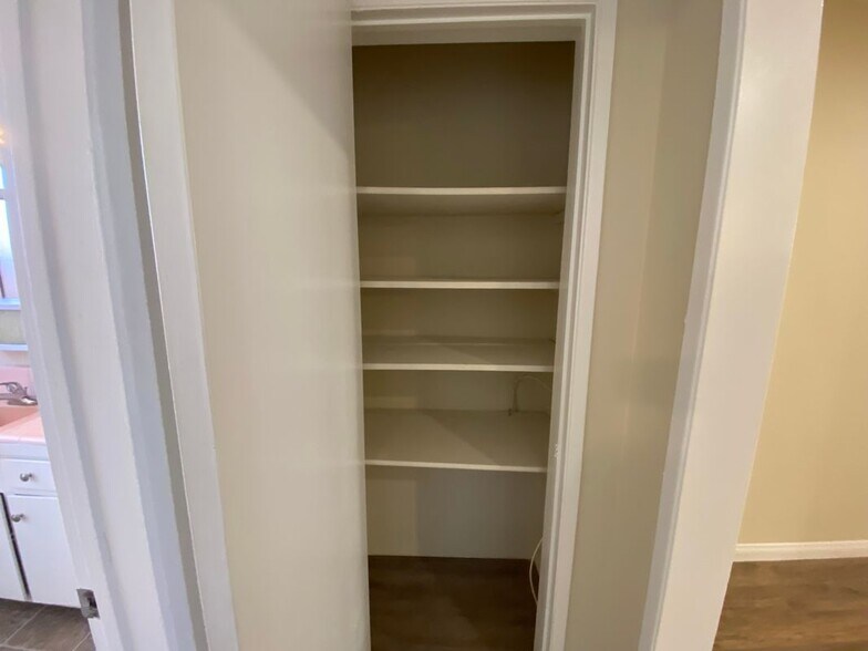 Building Photo - 241 E Alameda Ave