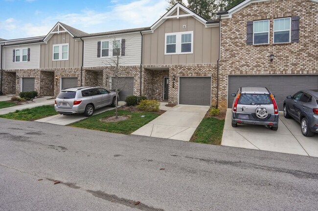 Building Photo - 326 Seaton Wy