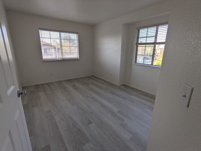 Building Photo - Divine Rancho Cucamonga 4 Bedroom Home