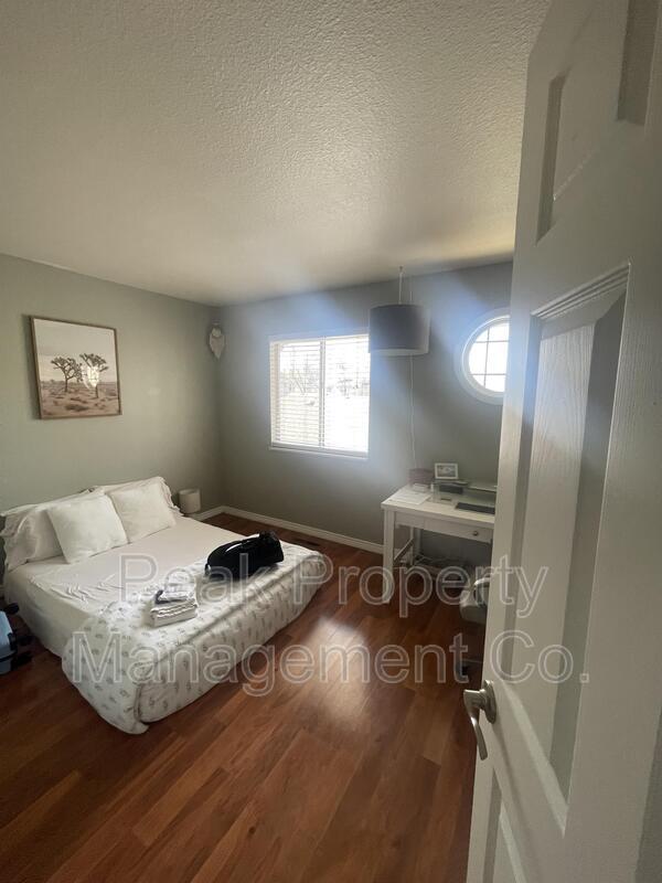Building Photo - 4255 Westshore Way