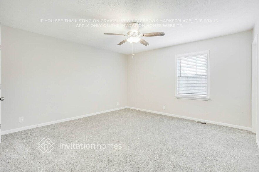 Building Photo - 2287 Wallingford Dr