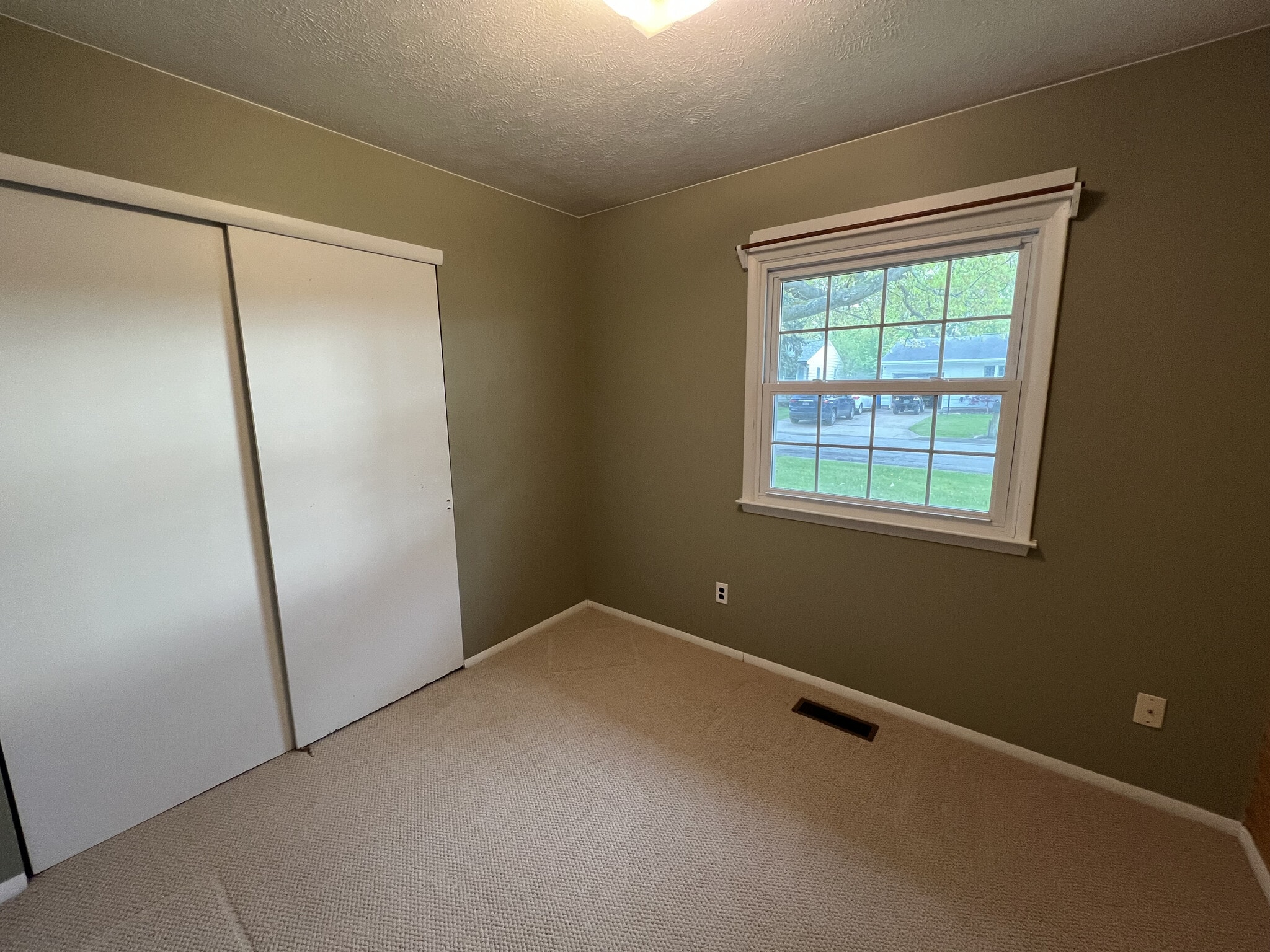 Bedroom 3 - 1201 Hollyview Dr