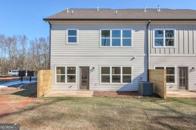 Building Photo - 143 Hosch St