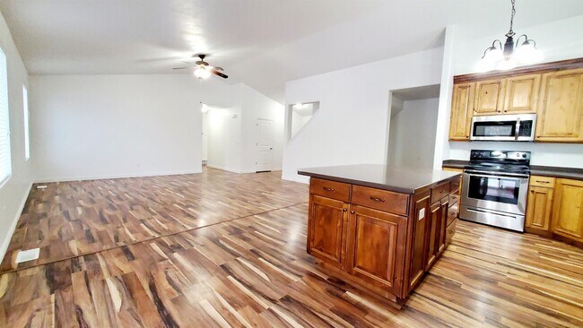 Building Photo - 4446 Shiprock Pl