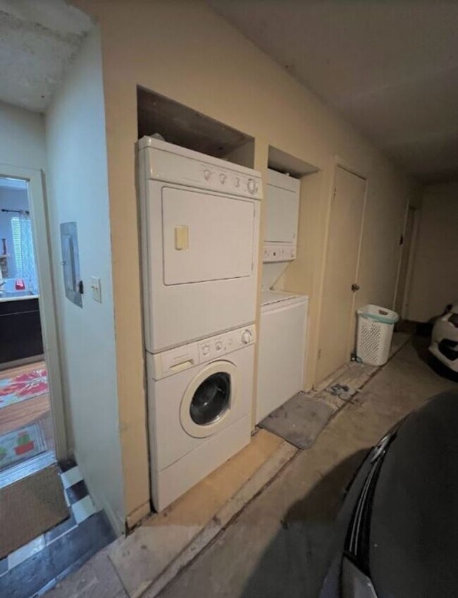 Building Photo - K625 - Treehouse # 116