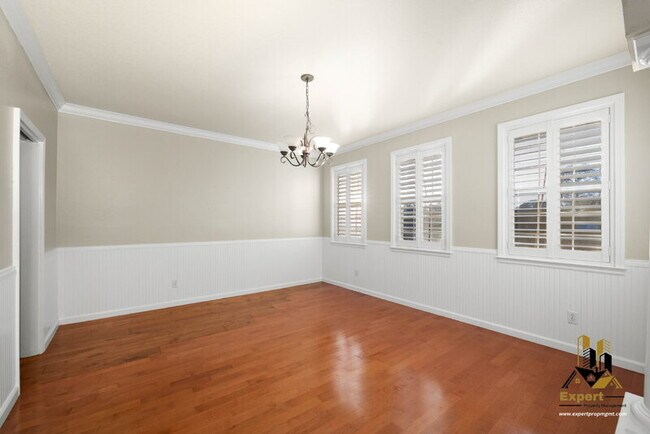 Building Photo - 5291 Bryant Rd