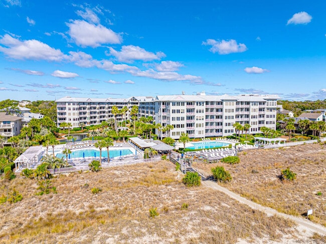 Building Photo - 10 N Forest Beach Dr