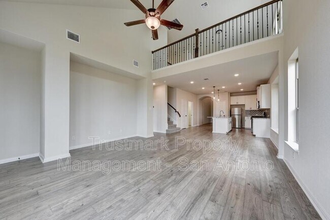 Building Photo - 9007 Shady Mountain
