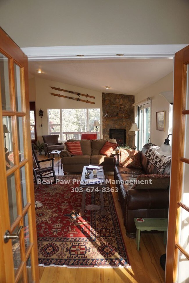 Building Photo - Short Term June-Oct  FURNISHED Home
