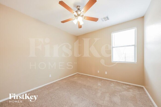 Building Photo - 188 S 154th Ln
