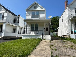 Building Photo - NORWOOD- Cozy 2 bedroom 1 bath