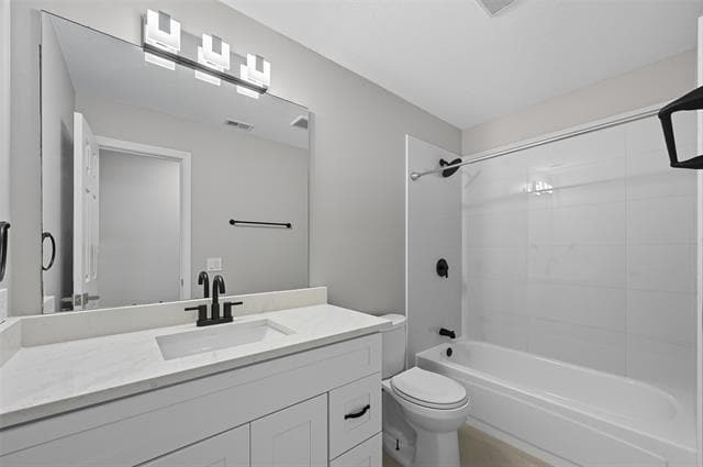 Building Photo - 2704 Picasso Pl
