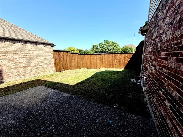 Building Photo - 9312 Cedardale Dr