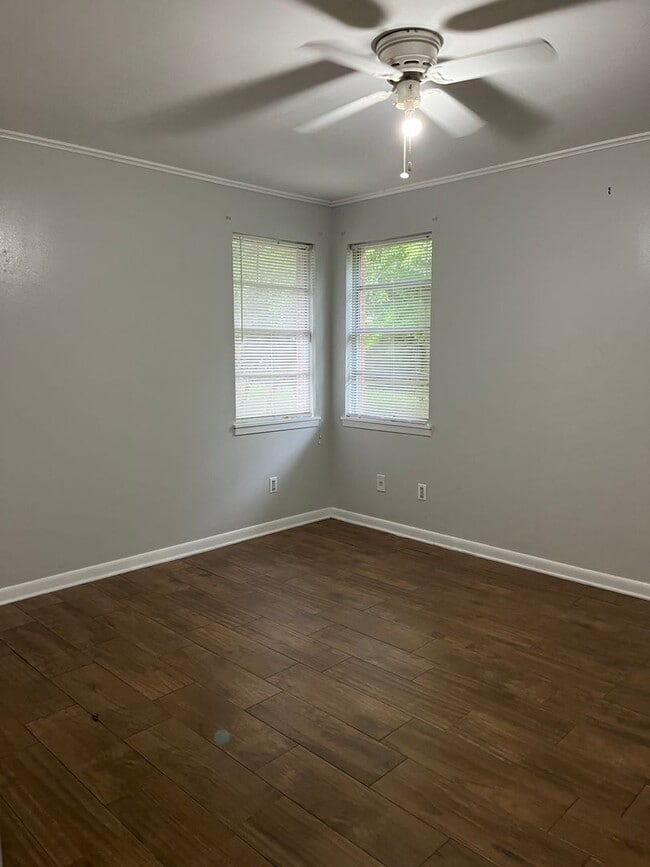 Building Photo - Gorgeous..Remodeled !