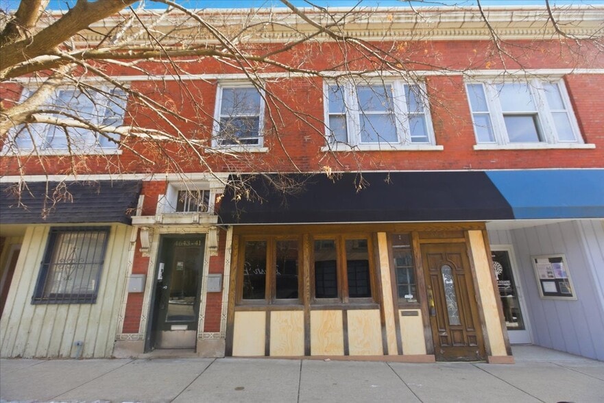 Building Photo - 4641 N Rockwell St