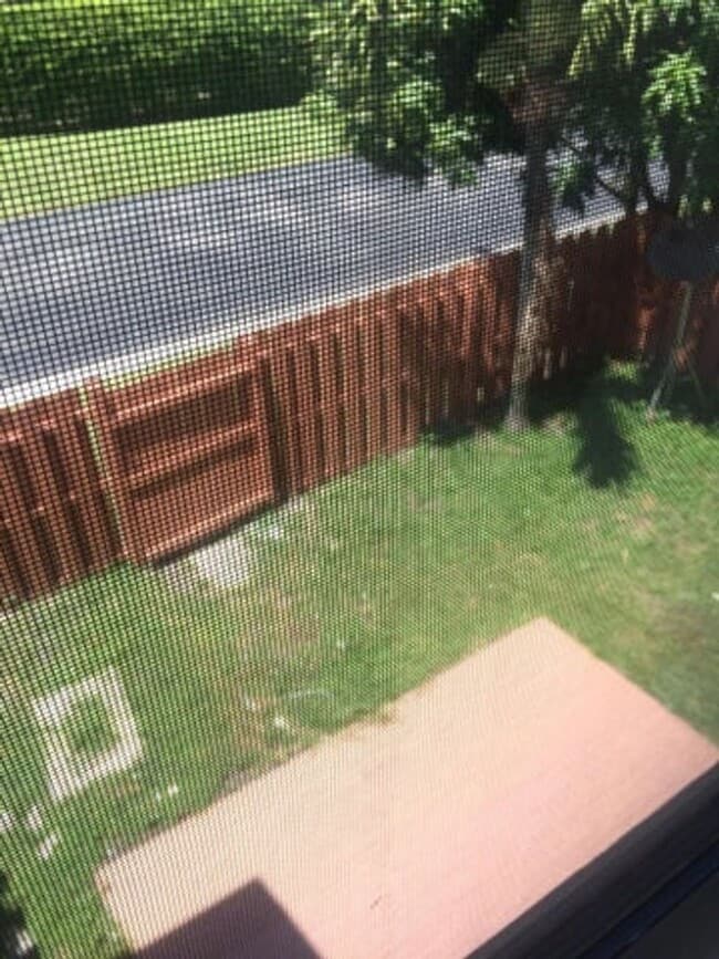 Building Photo - 5337 Jog Ln