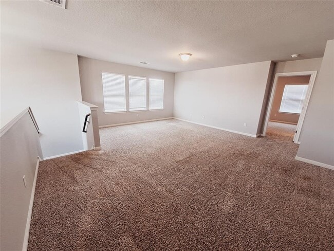 Building Photo - 124 Peruvian Ln