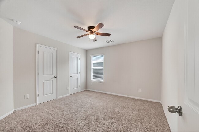 Building Photo - 25048 Adams Canyon Dr