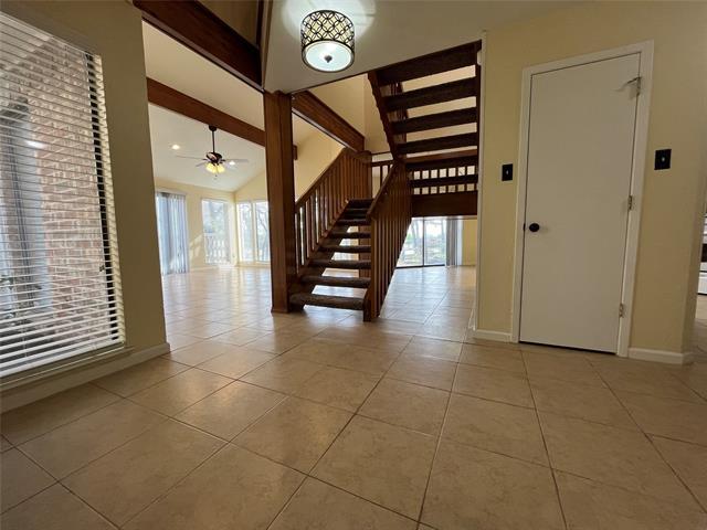 Building Photo - 117 Summit Cove