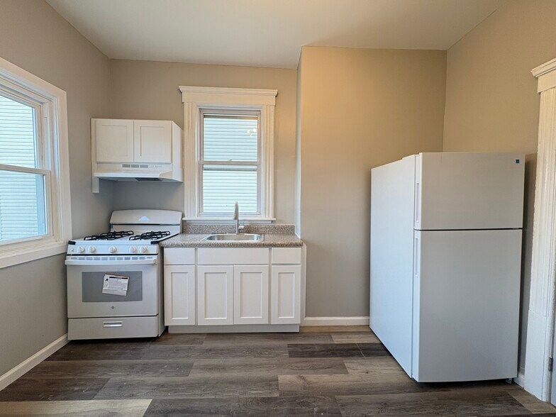 Unit 3 - 224 Old Bergen Rd