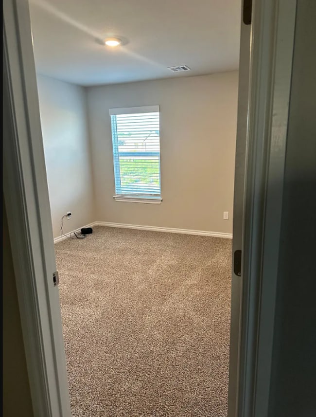 Building Photo - 4 Bed | 3 Bath | New Build | Bartlesville