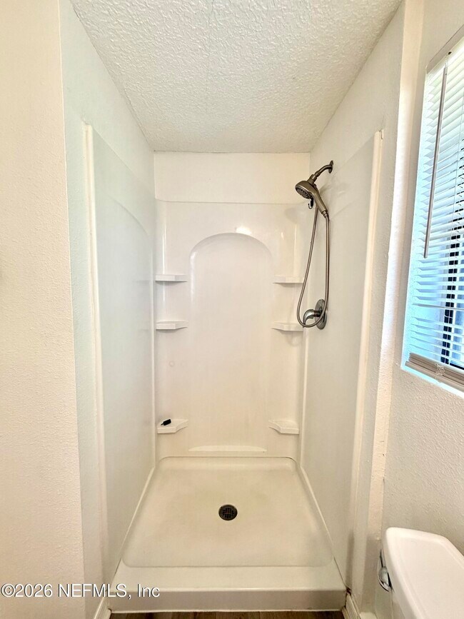 Building Photo - 8264 Devoe St