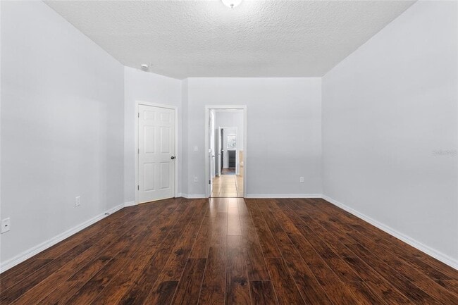 Building Photo - 14903 Fells Ln