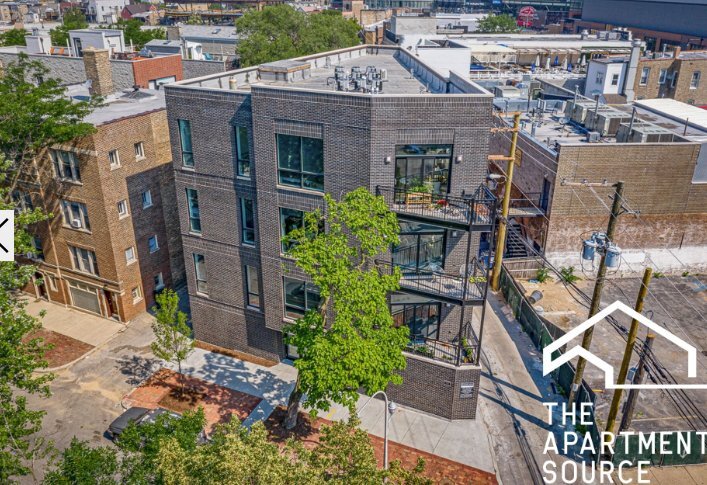 Building Photo - 1052 W Cornelia Ave