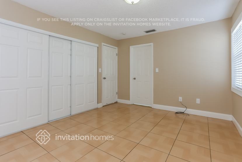 Building Photo - 11218 SW 167th St