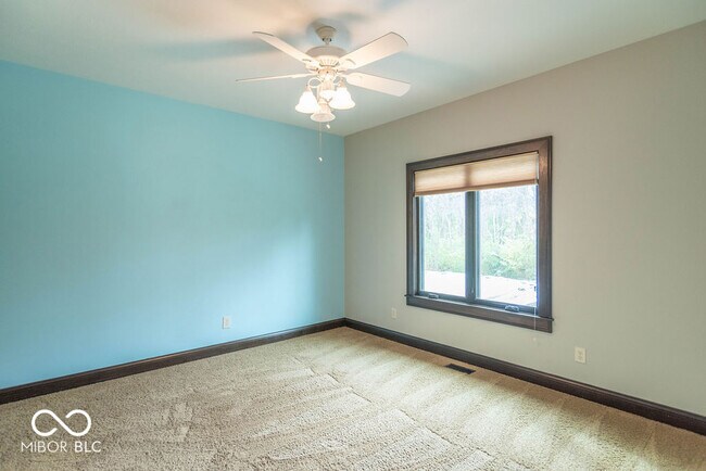 Building Photo - 3000 E County Rd 350 S