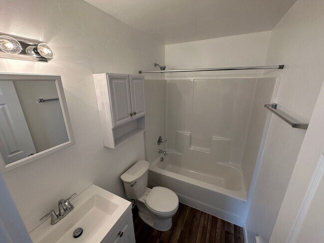 Building Photo - 5332 Amberview Ln