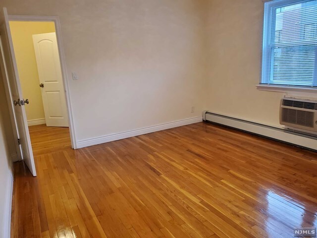 Building Photo - 1263A Inwood Terrace