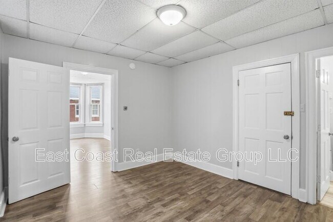 Building Photo - Charming 2-Bedroom Apartment Near Downtown Hagerstown