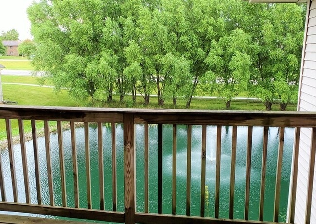 Building Photo - $1,200 | 2 Bedroom, 2 Bathroom Condo | No Pets | Coming Soon!