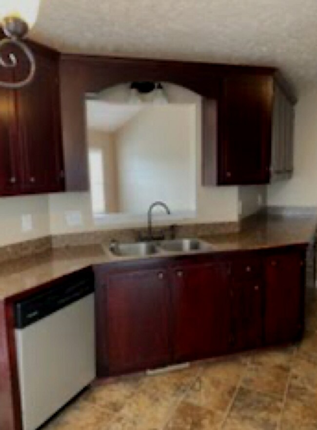 Building Photo - 1351 Whitt Ln