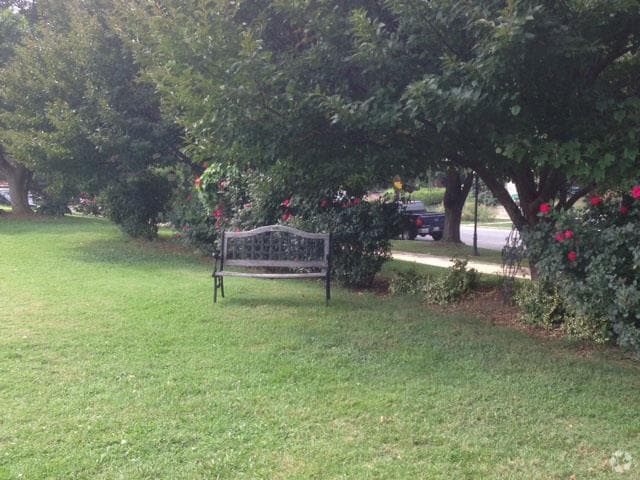 Community - The Hillebrand House - Senior Living