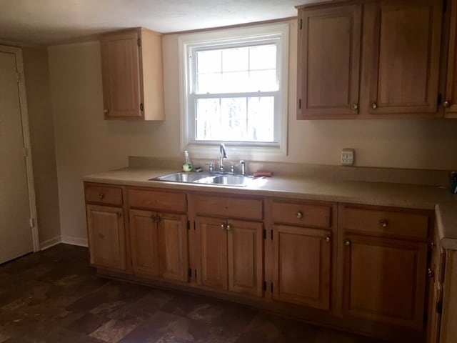 Building Photo - NO HUD OR SECTION 8!