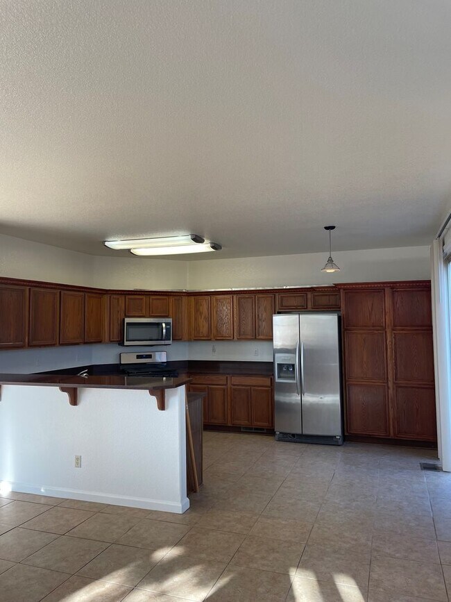 Building Photo - 3151 Sky Country Dr