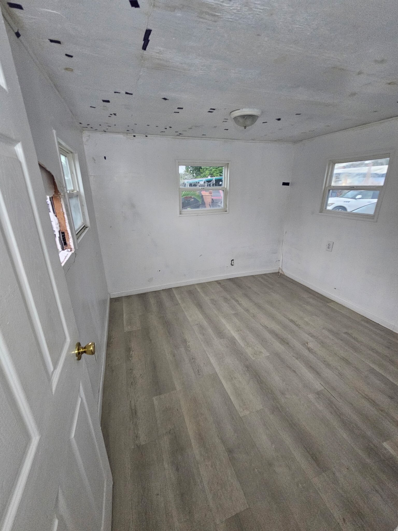 Building Photo - 4732 SW 46th Ln