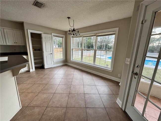 Building Photo - 183 Wood Crest Cir