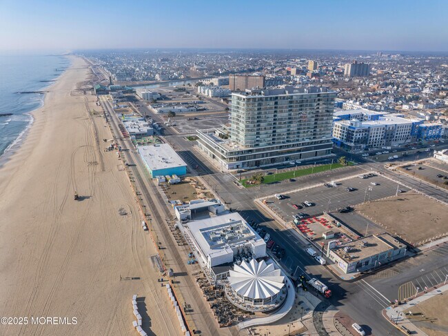 Building Photo - 1101 Ocean Ave N