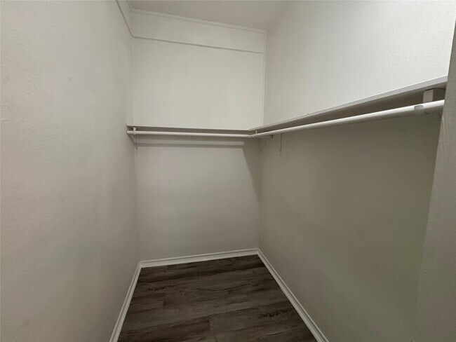 Building Photo - 2613 Avenue K