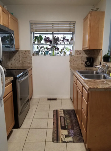 Kitchen - 6303 Colony Cir