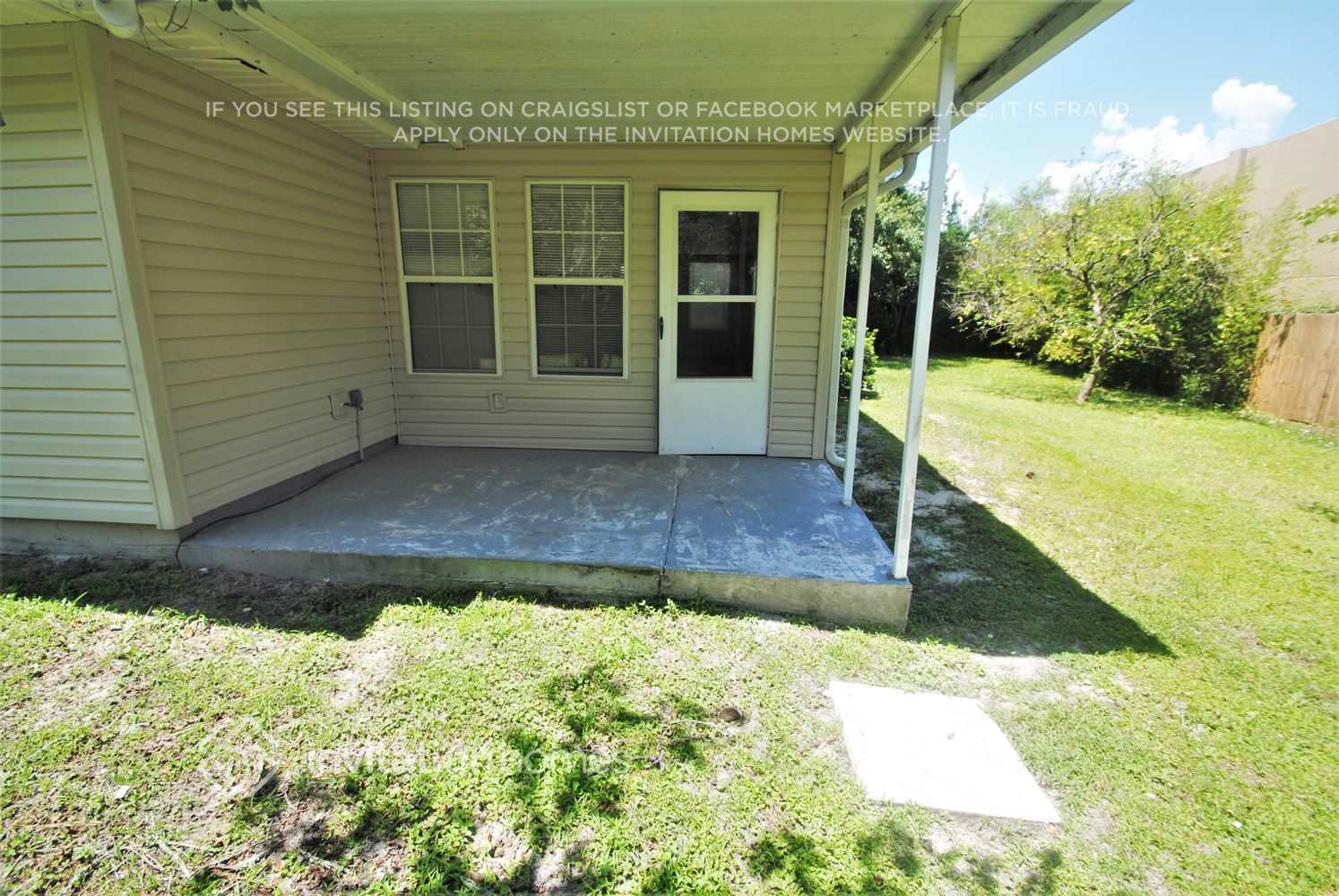 Building Photo - 11275 Chertsey Ln