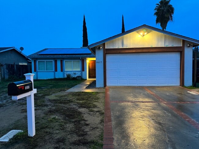 Primary Photo - 1017 Mathia Dr