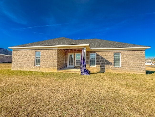 Building Photo - 312 Old Rockdale