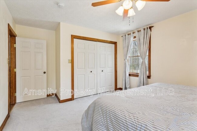Building Photo - 5974 Ladysmeade Ln