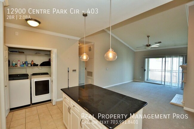Building Photo - 12900 Centre Park Cir